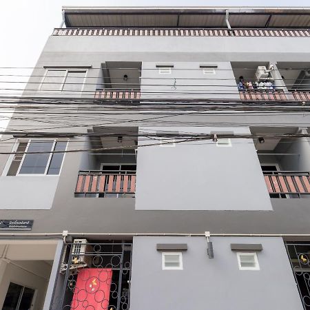 Middleway House Bangkok Hotel Ngoại thất bức ảnh